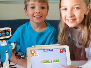 robotacon-fll-noi-uoc-mo-cong-nghe-bat-dau