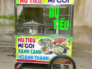 Xe bán hủ tiếu kanawa